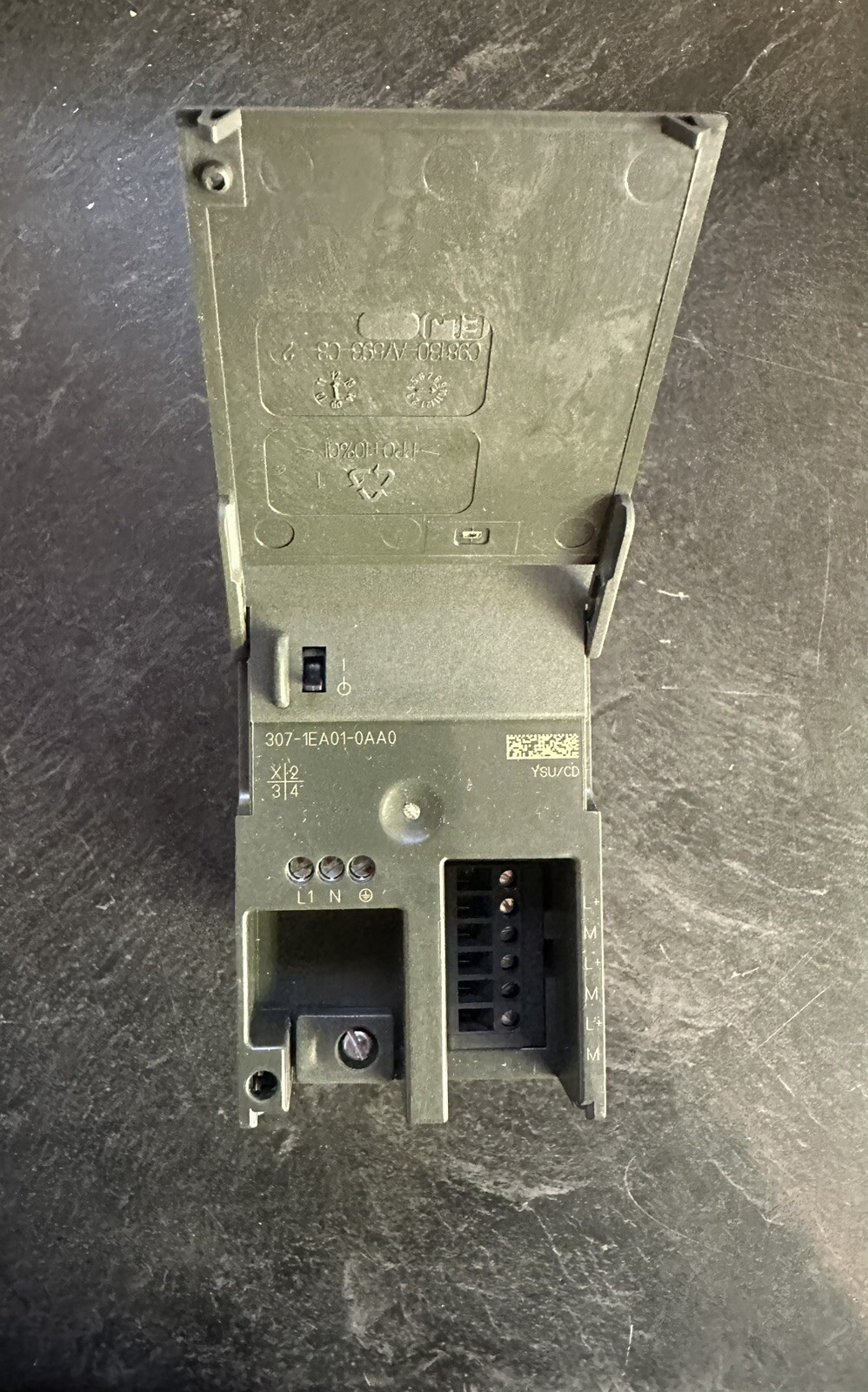 SIEMENS 6ES7307-1EA01-0AA0 REGULATED POWER SUPPLY MODULE, SIMATIC PS 307, 24VDC