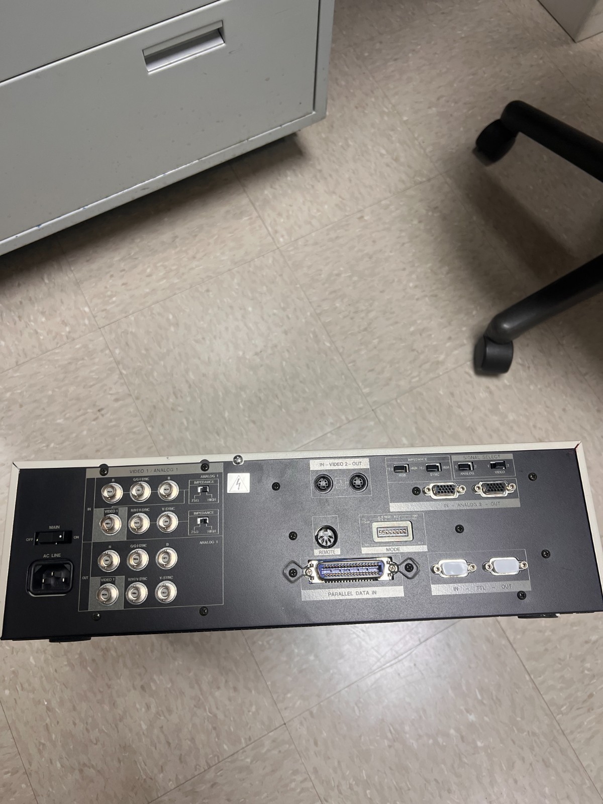Mitsubishi CP210U Industrial/Professional Color Video Copy Processor