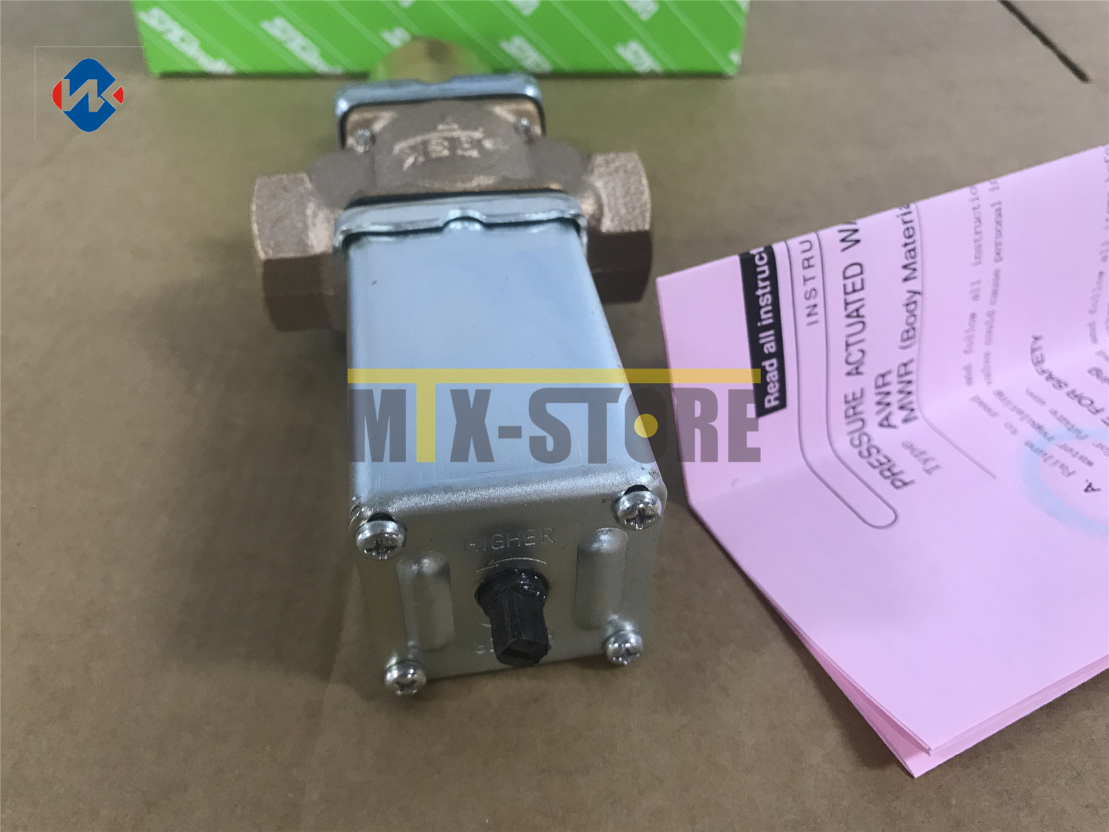 1QTY New FOR Saginomiya Pressure regulating valve AWR-2006GLW