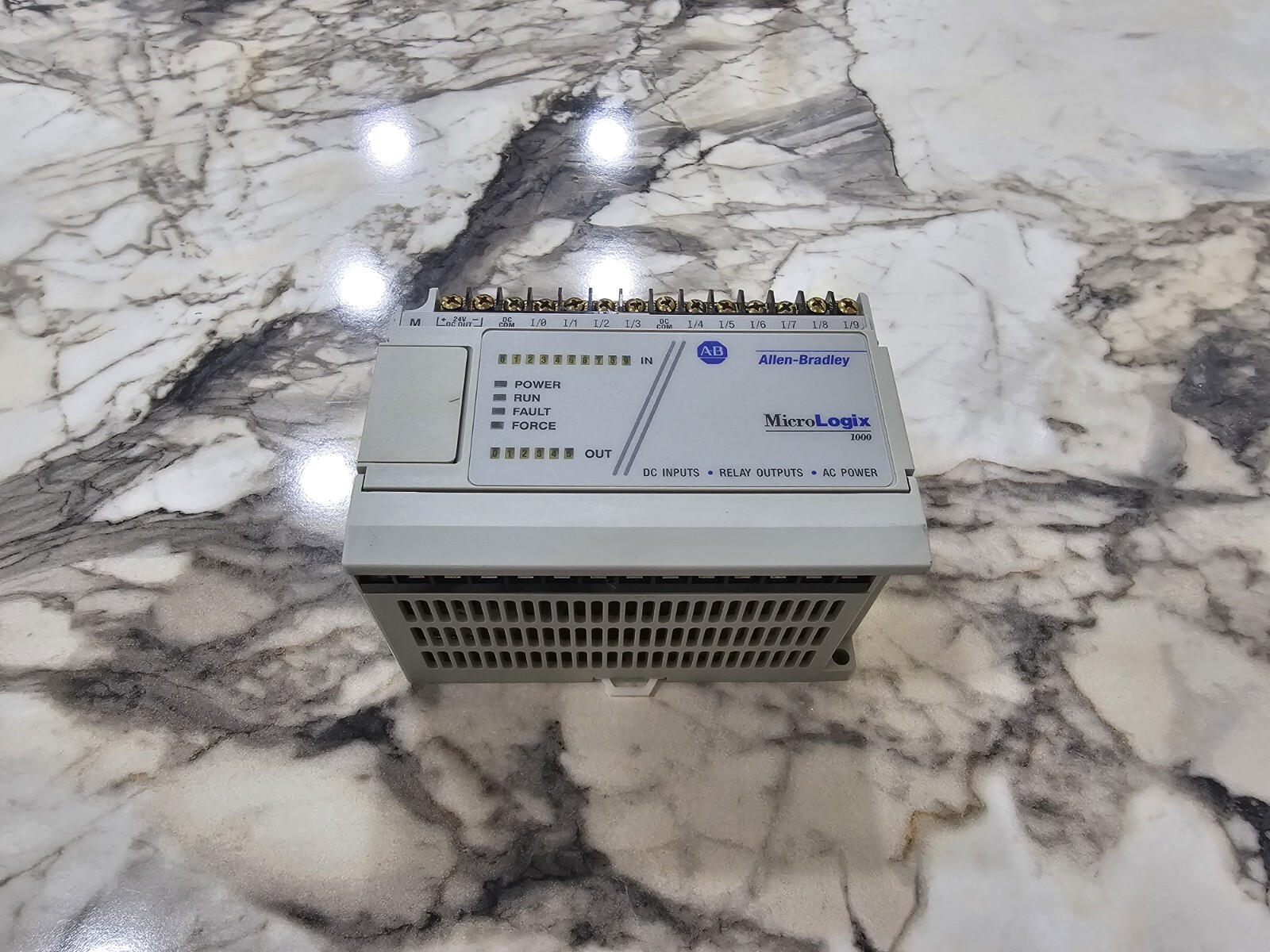 ✅Allen-Bradley MicroLogix 1000 1761-L16BWA Programmable Controller🔥Fast Ship🔥✅