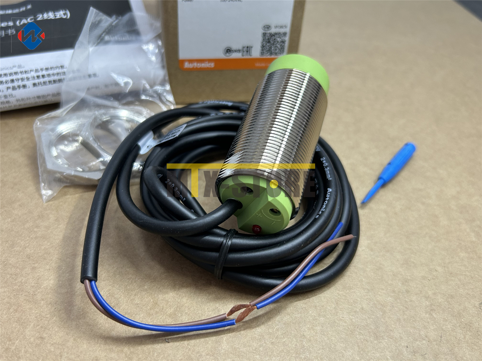 1QTY Brand New ones AUTONICS CR30-15AO
