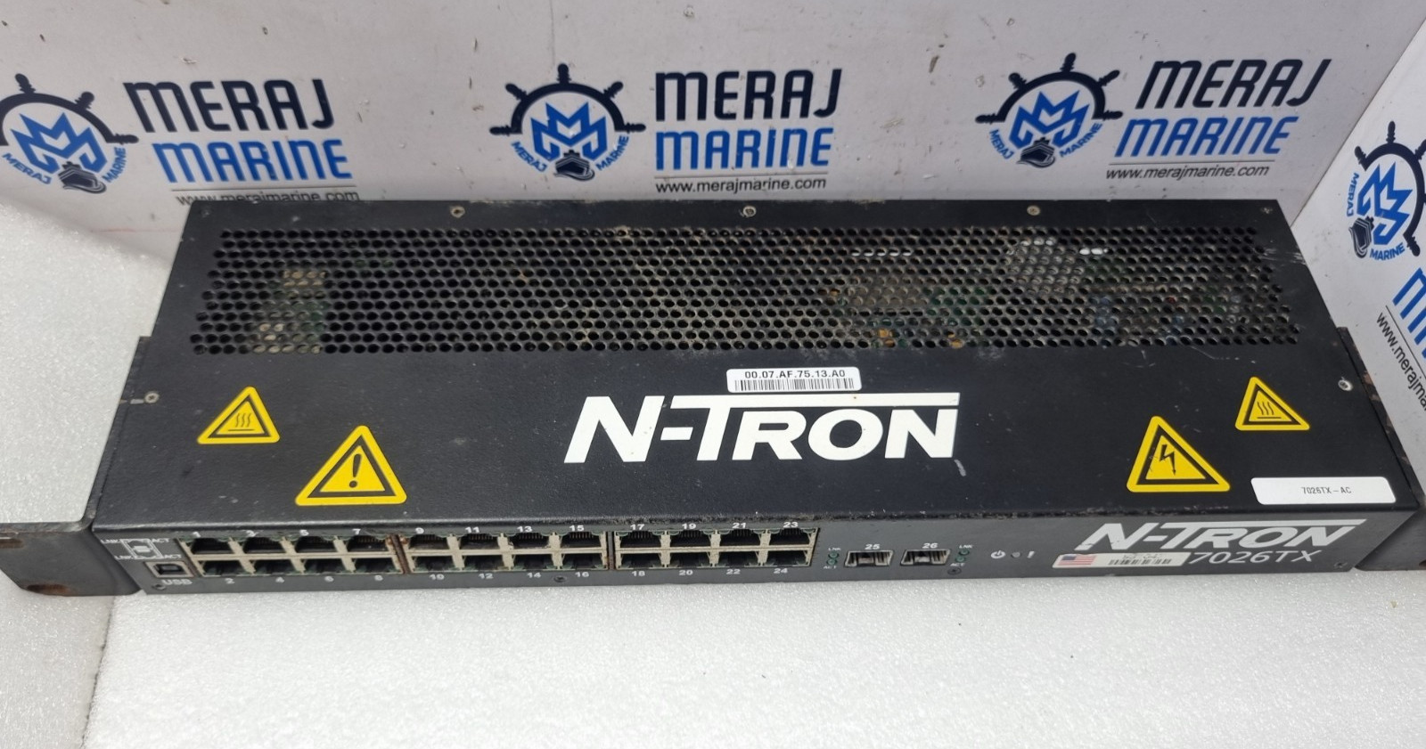 N-Tron 7026TX Managed Industrial Ethernet Switch 90-240VAC 215mA 50-60Hz
