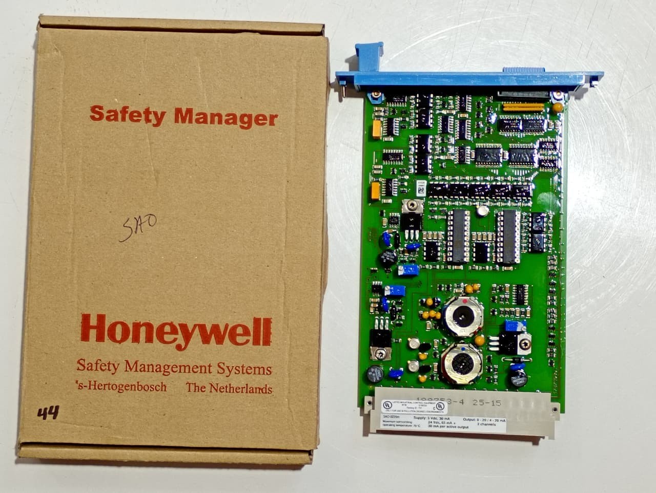 Honeywell / Safe Analog Output Module / SAO-0220M CC V1.2