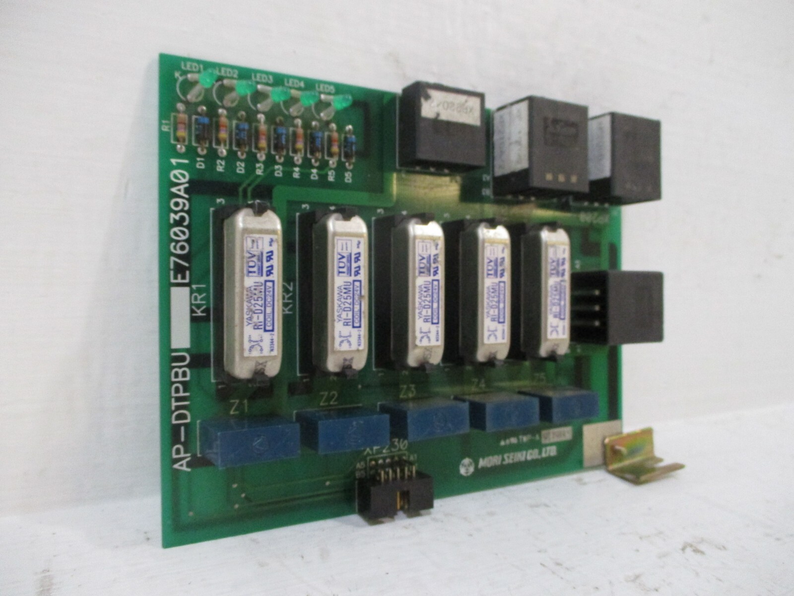 Mori Seiki AP-DTPBU-E76039A01 Relay Board Card