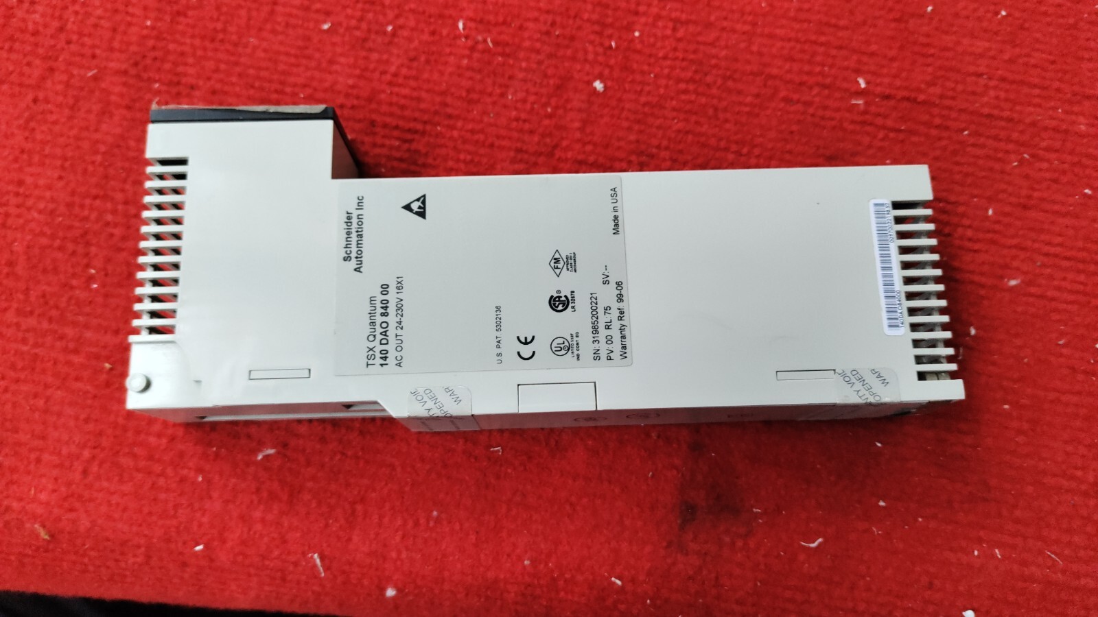 P:VT6 Schneider Modicom TSX Quantum 140DAO84000 AC OUT 24-230V 16X1