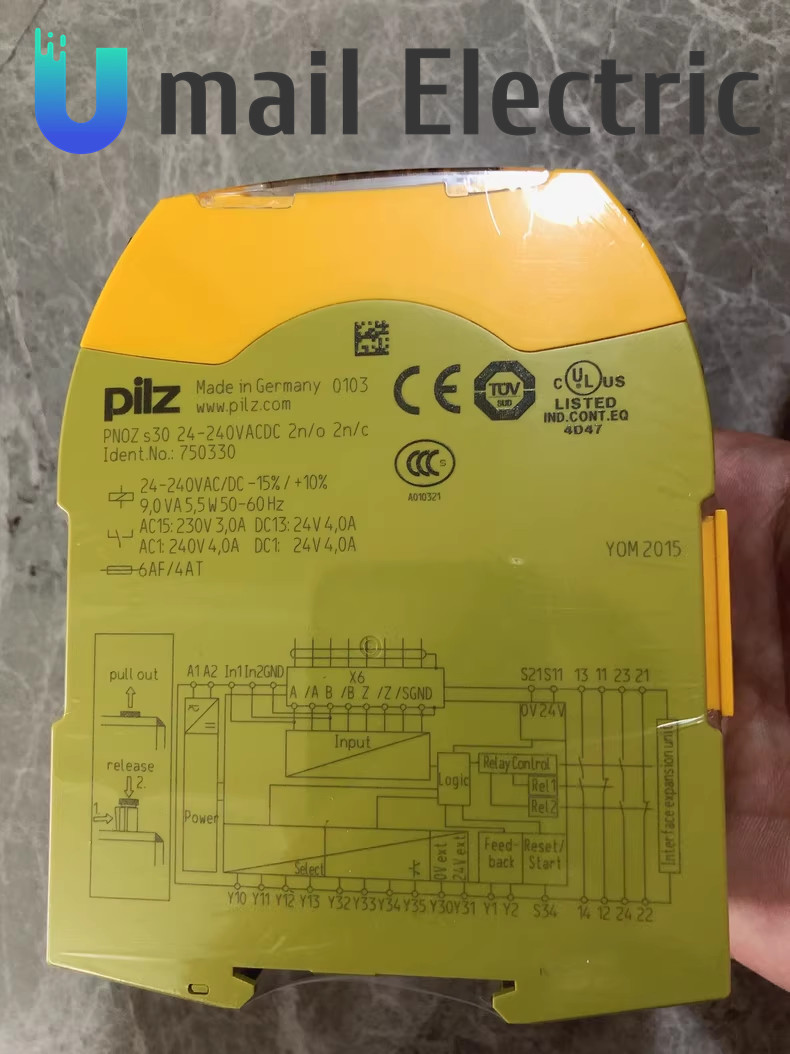 One New Pilz PNOZ S30 750330 safety relay DHL/Fedex