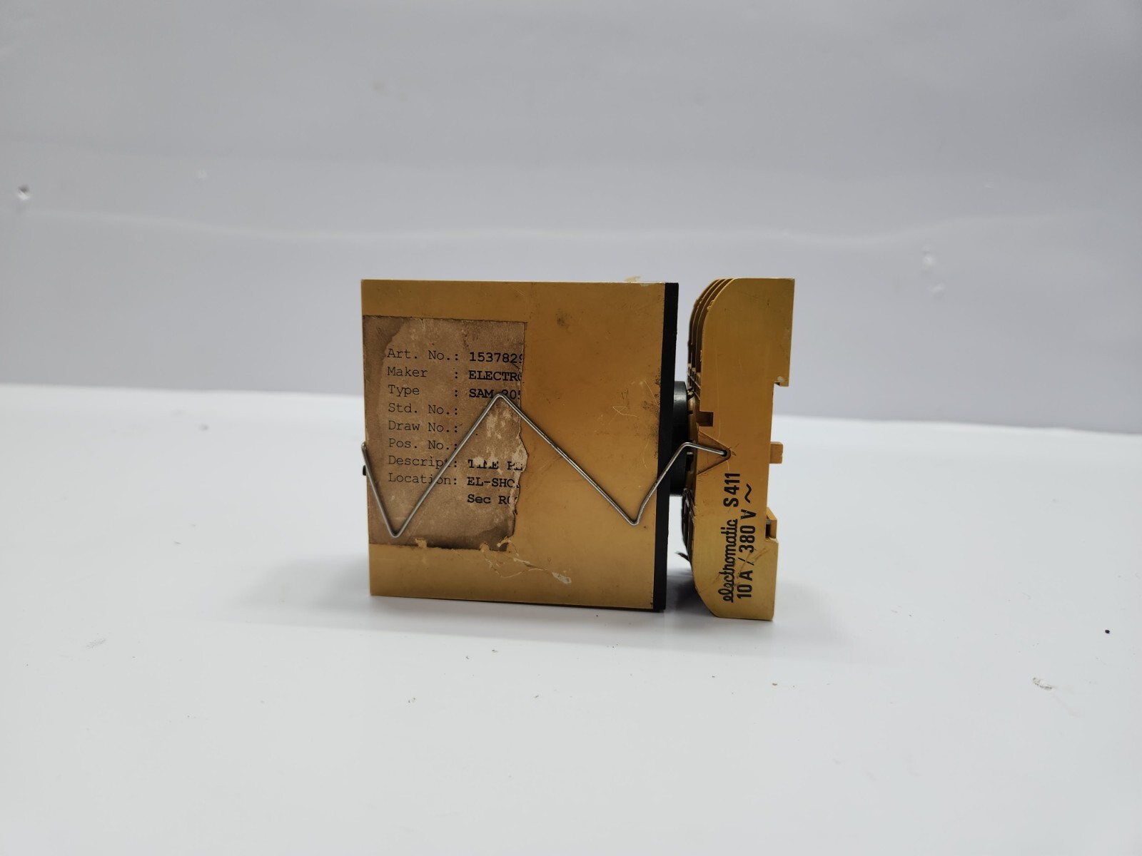 ELECTROMATIC SAM 205 230 DELAY ON OPERATE TIMER RELAY WITH S411 RELAY SOCKET