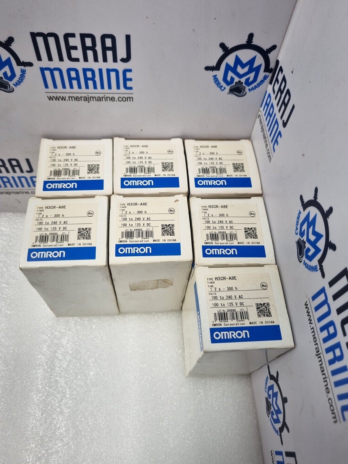 Omron H3CR-A8E Timer Time 1.2s to 300h Volts 100-240VAC 100-125VDC
