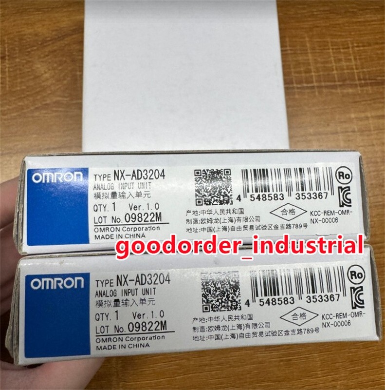 Genuine Omron NX-AD3204 PLC Input Module Analog Unit New In Box NXAD3204