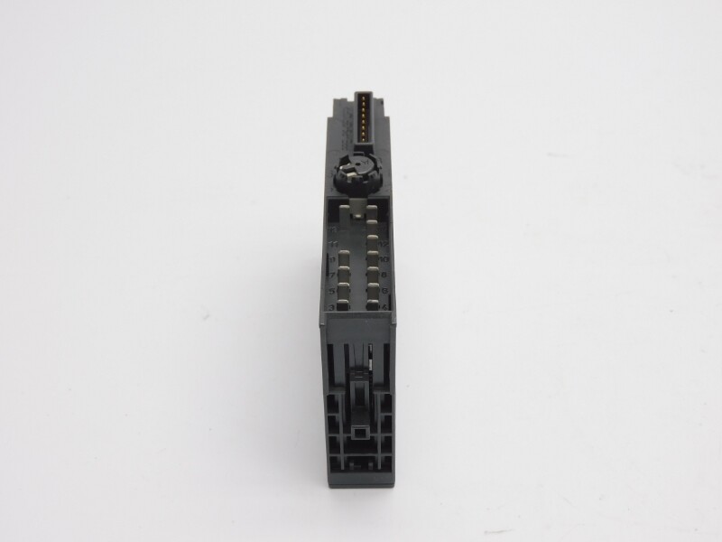 SIEMENS 6ES7132-4BB00-0AB0 24VDC 0.5A NSNP