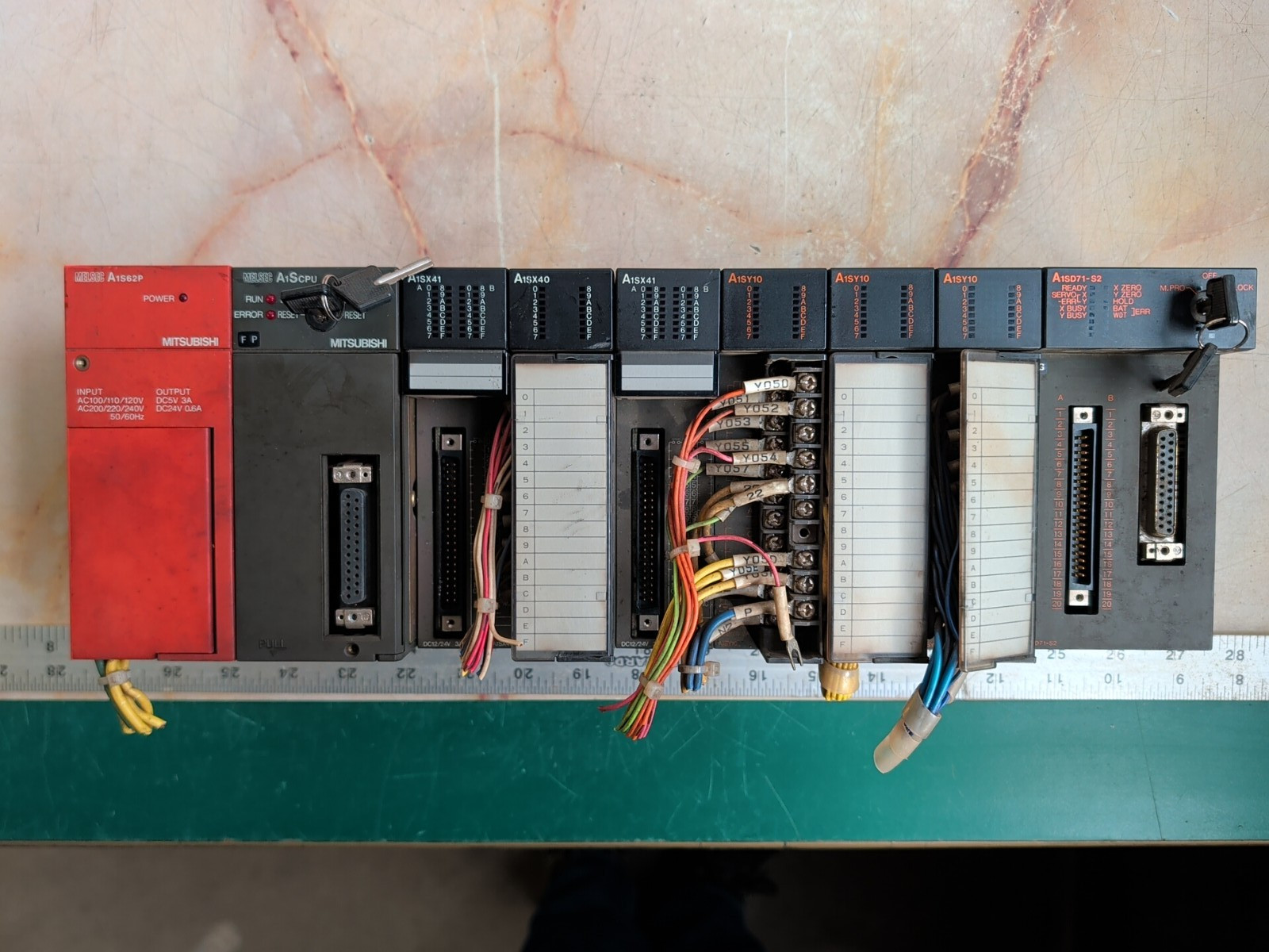 MITSUBISHI MELSEC A1S62P, A1SCPU, (2) A1SX41, A1SK42, (3) A1SY10, A1SD71-S2