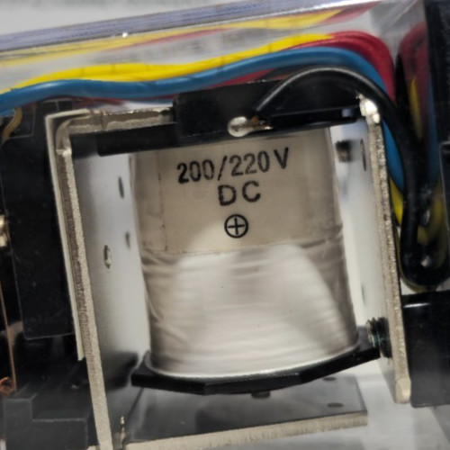 Omron MM3P Power Relay 11-Pin 200/220V DC