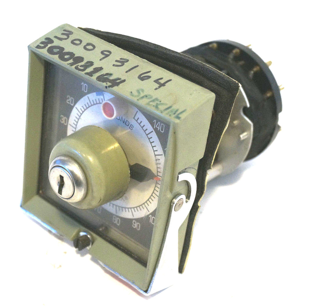 USED EAGLE SIGNAL HP52A601 1607 TIMER 120V 60HZ