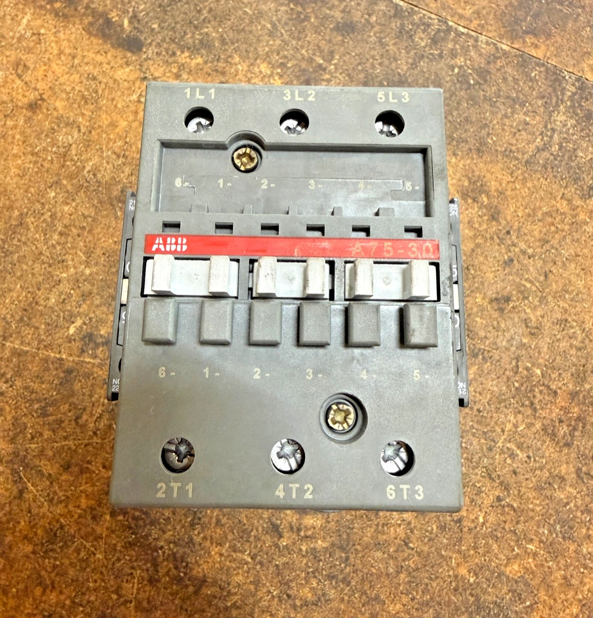 ABB A75-30 Contactor 220-230V 50Hz / 230-240V 60Hz w/2x ABB CAL5-11