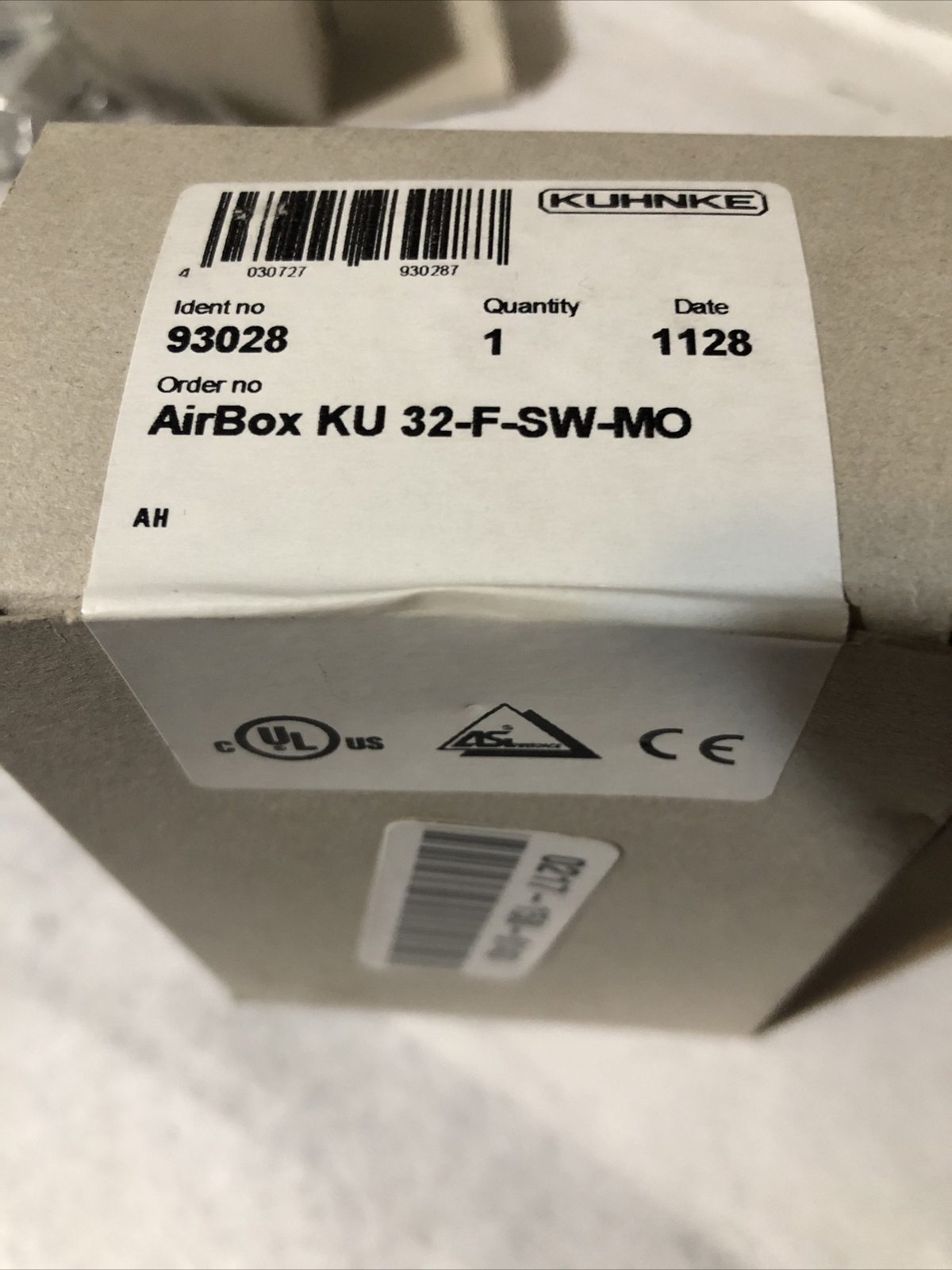 NEW KUHNKE 32-F-SW-MO,AIRBOX KU 32-F-SW-MO,PNEUMATIC SENSOR,M12 2X2E/2A-P,BJ