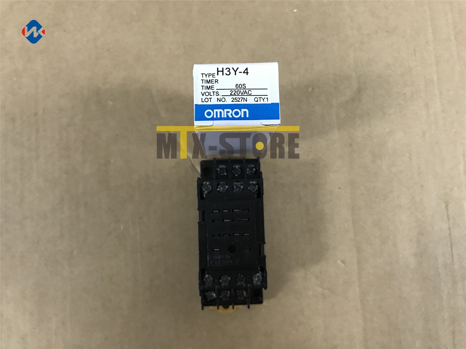 1PCS New OMRON PYFZ-14A-E Relay Base Socket with relay H3Y-4 replce PYF14A-E