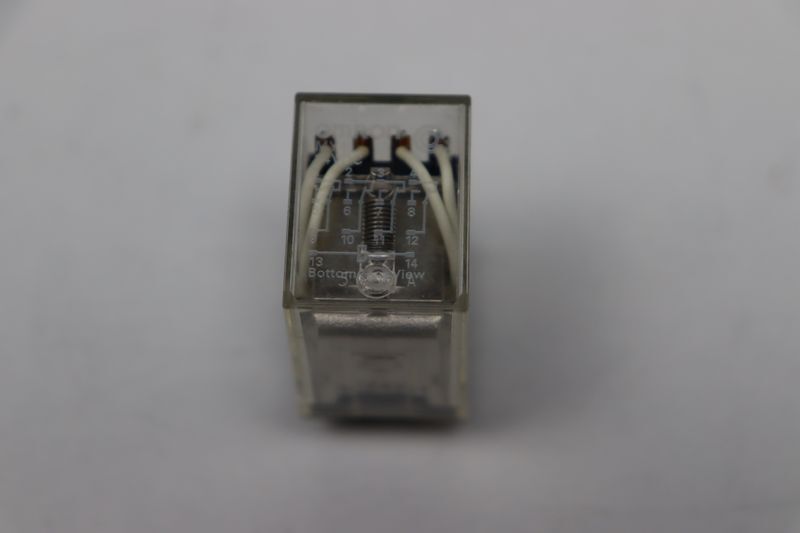 Song Chuan SCLD-W-B-4PDT-C COIL-24 V.A.C. EXCELLENT CONDITION