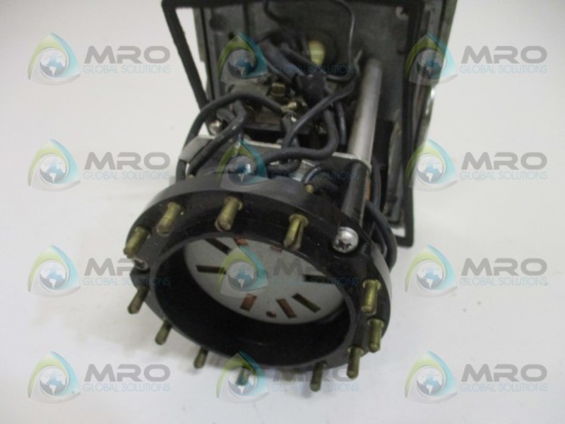 EAGLE SIGNAL CYCLE-FLEX HP58A601 TIMER 0-5 HOURS (AS PICTURED) UNMP