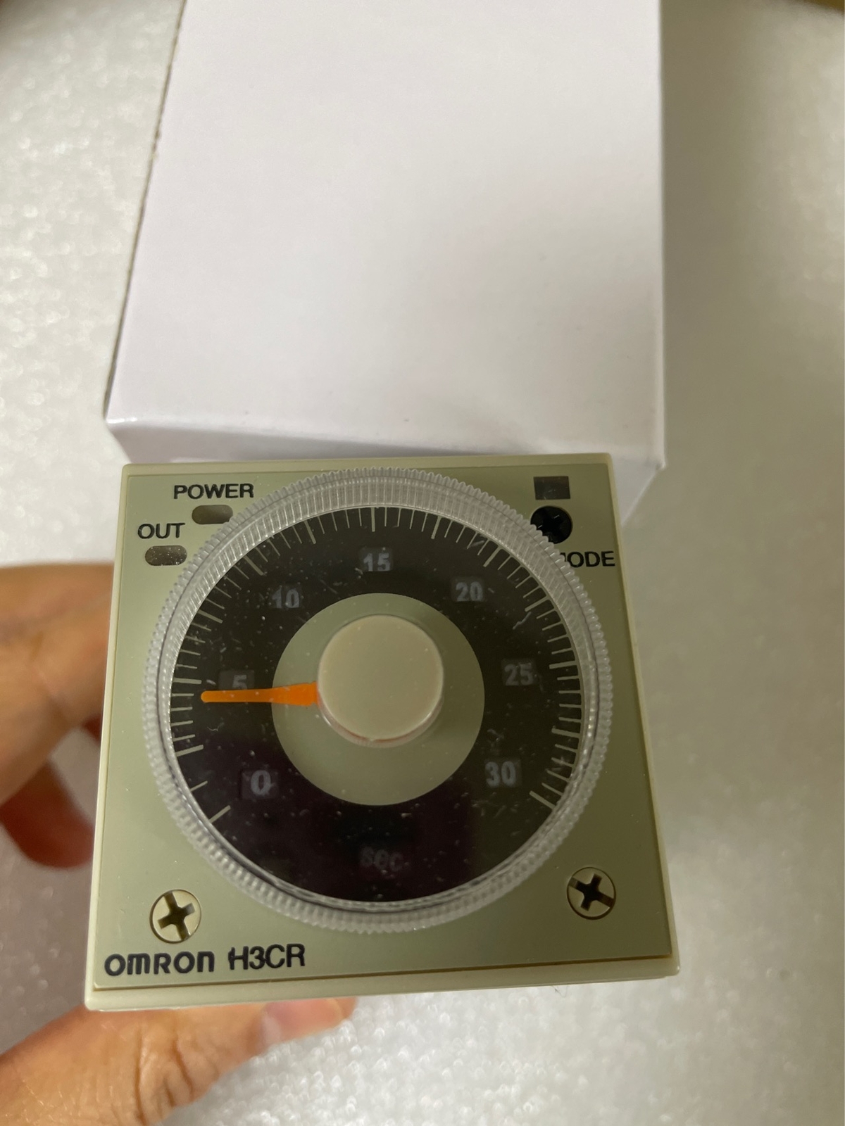 Omron H3CR-A8 100-240VAC Timer New One Free Shipping H3CRA8