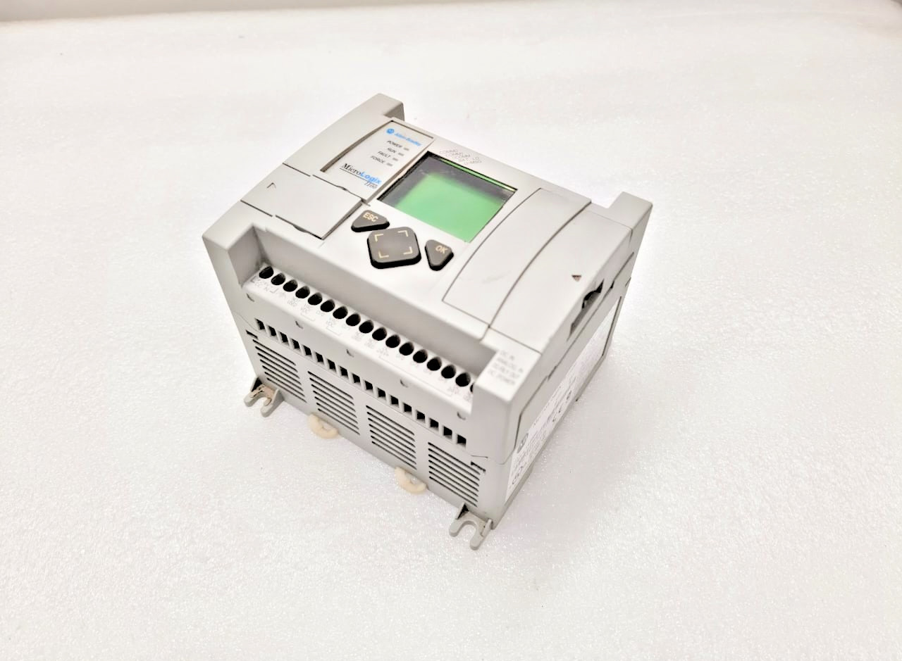 Allen Bradley 1763-L16BBB Micrologix 1100 PLC SER.B Product of Singapore.