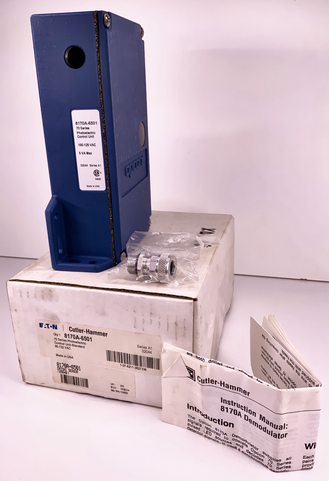 EATON CUTLER-HAMMER 8170A-6501 PHOTOELECTRIC CONTROL UNIT 70 Series : OPEN BOX