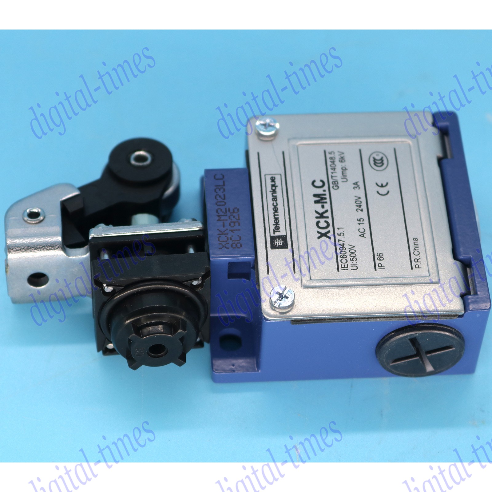 1piece New Schneider XCKM2023LC XCK-M2023LC Limit Switch Free Shipping