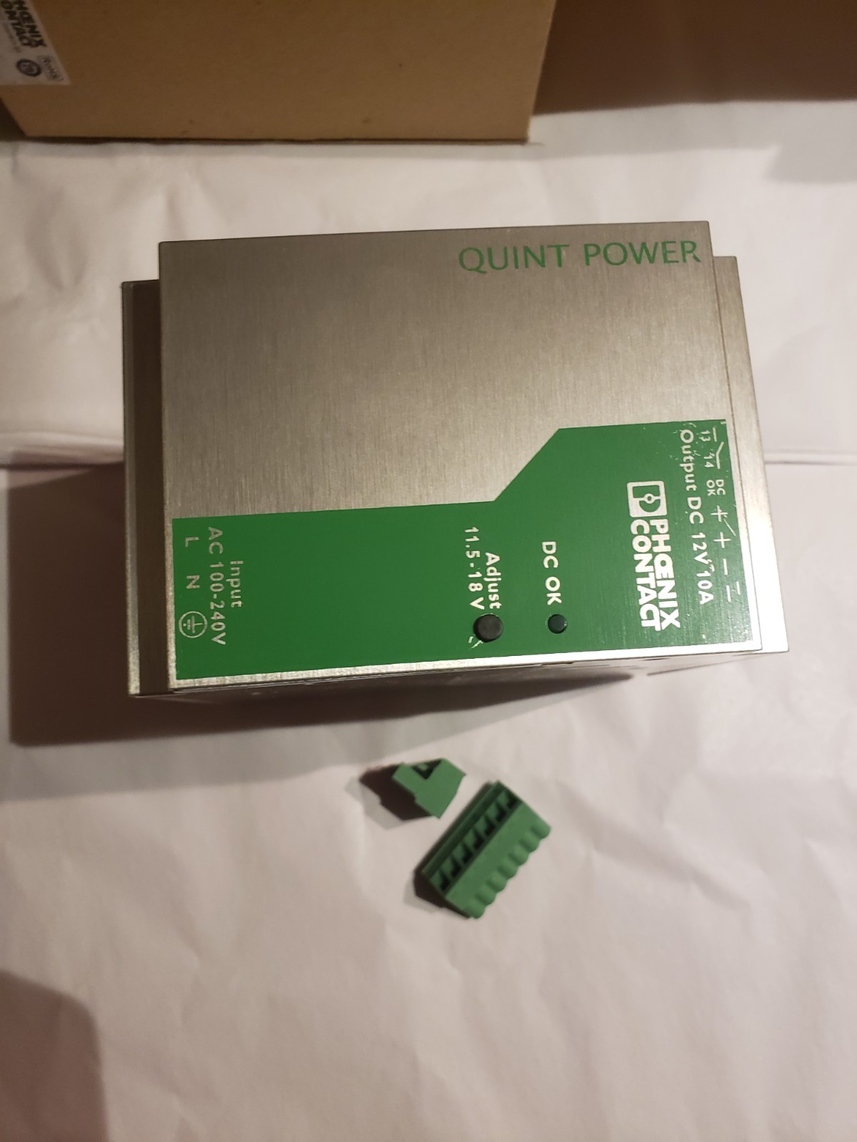 (1) Brand New PHOENIX CONTACT QUINT-PS-100-240AC/12DC/10