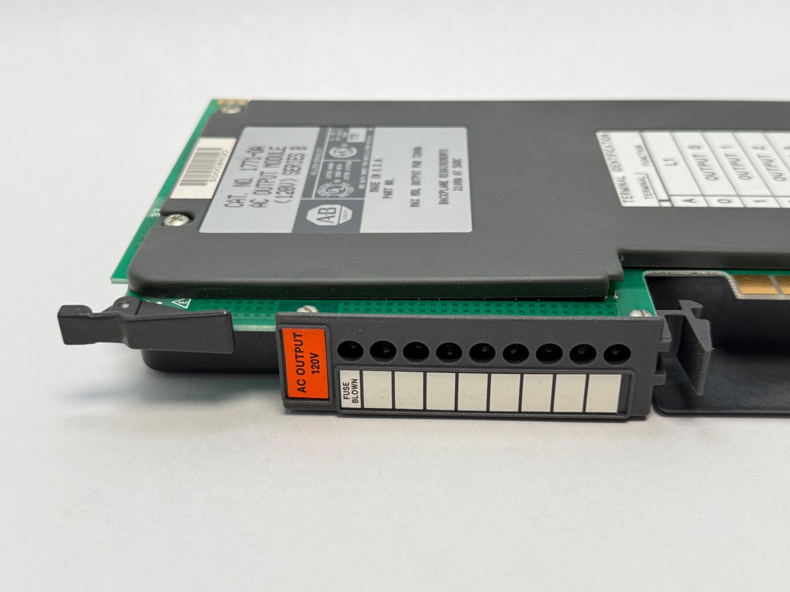 Allen-Bradley 1771-DA PLC Processor Module 1771DA Series B 120V AC