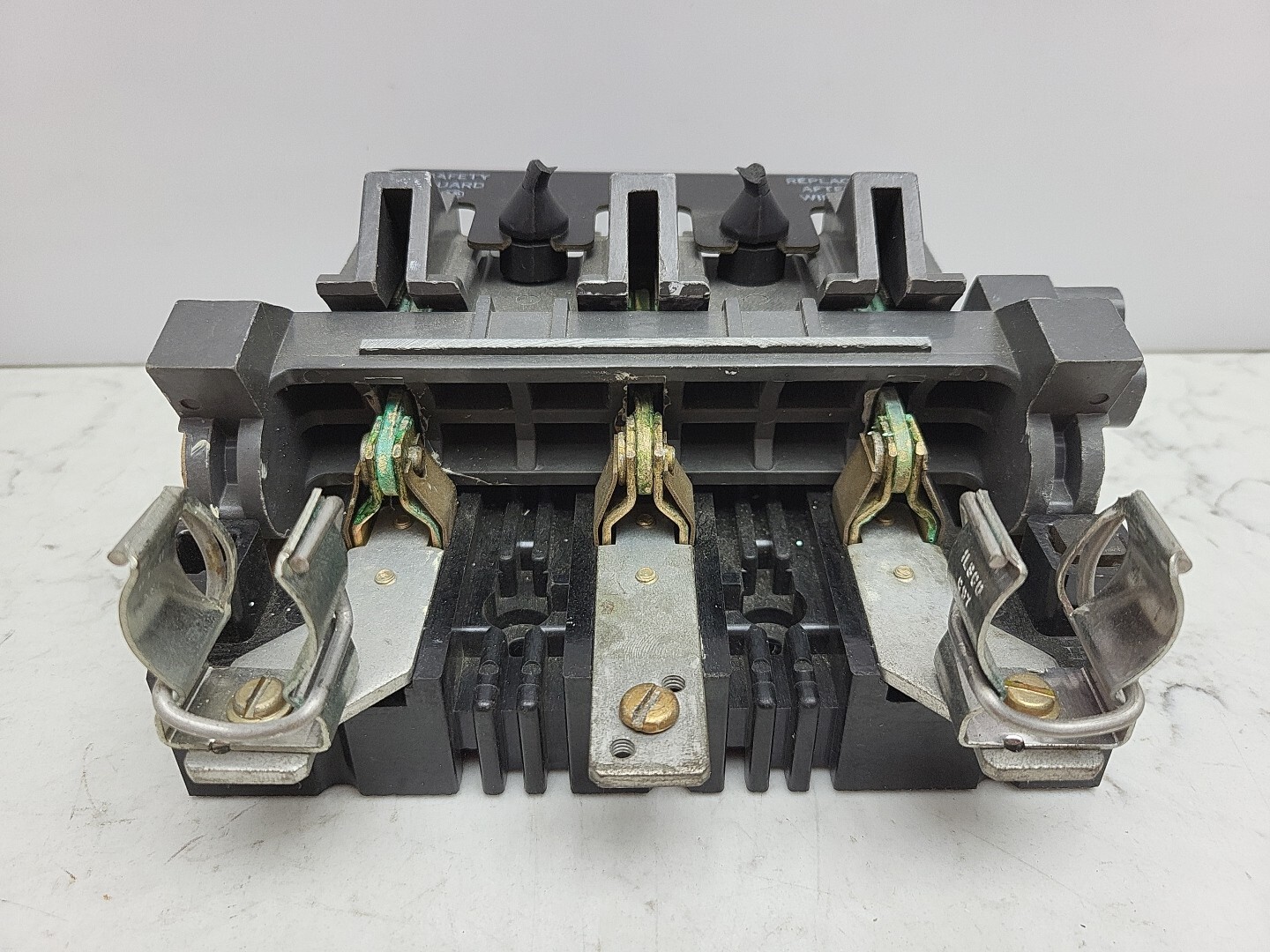 Allen-Bradley 1494F Disconnect Switch 60 Amp 600 Vac 250 Vdc *USED