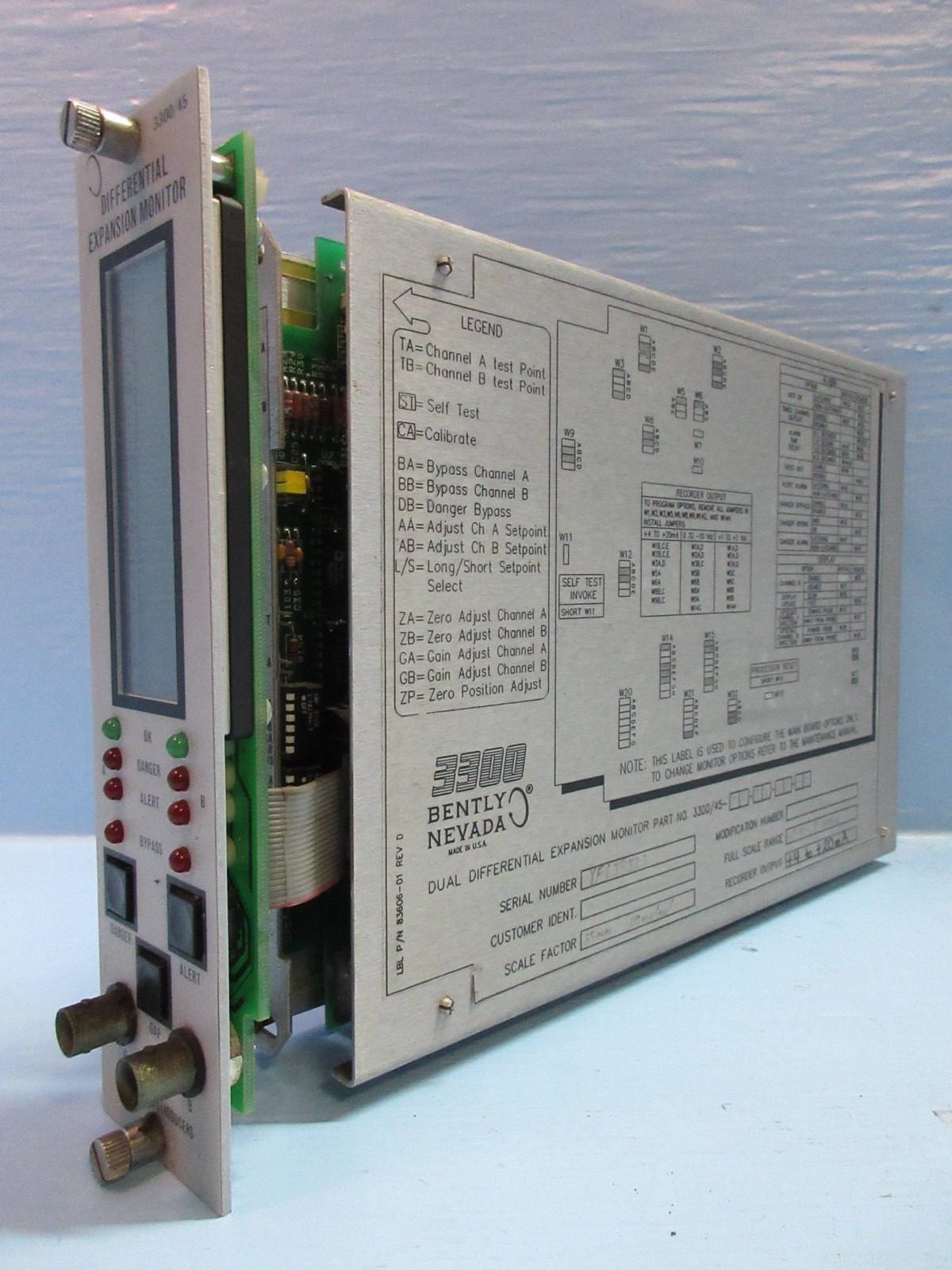 Bently Nevada 3300/45 Differential Expansion Monitor Module 3300/45-03-02-00-00