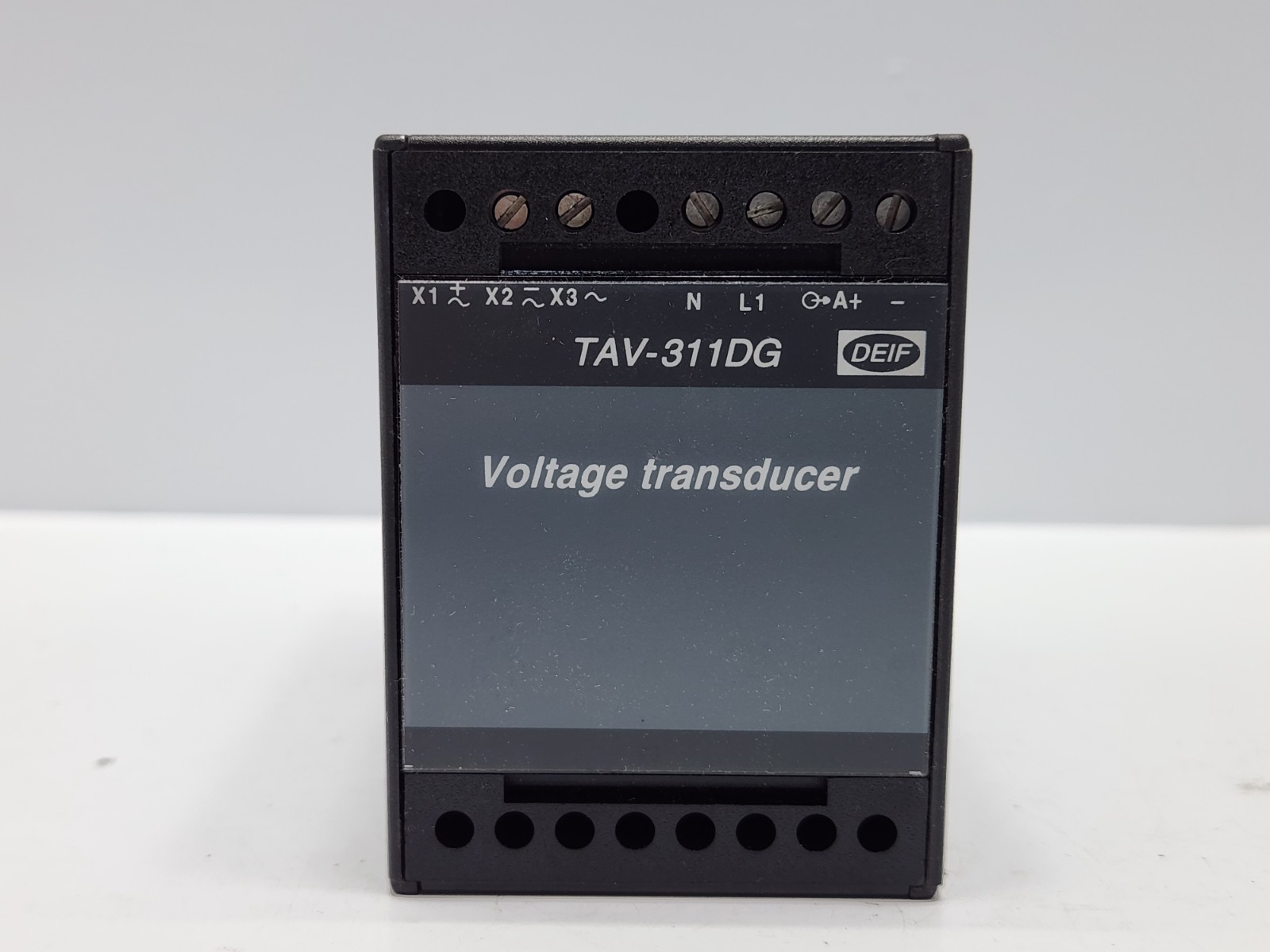DEIF TAV-311DG VOLTAGE TRANSDUCER 0-440VAC
