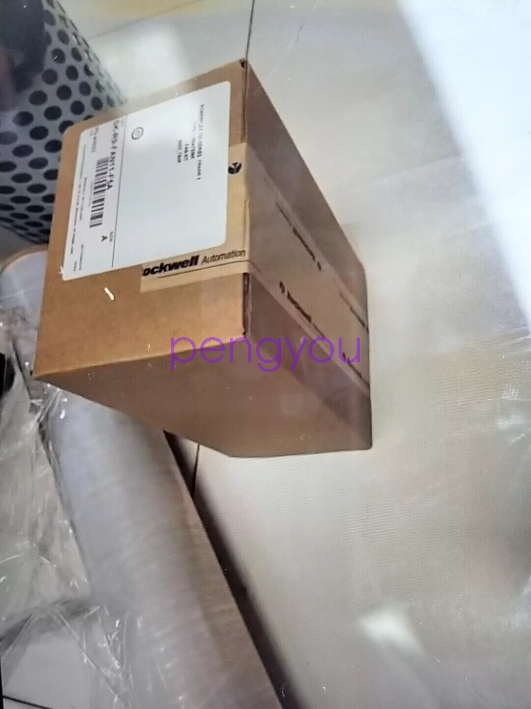 1PCS SKR9FAN11F5A SK-R9-FAN11-F5A Brand new Fedex or DHL