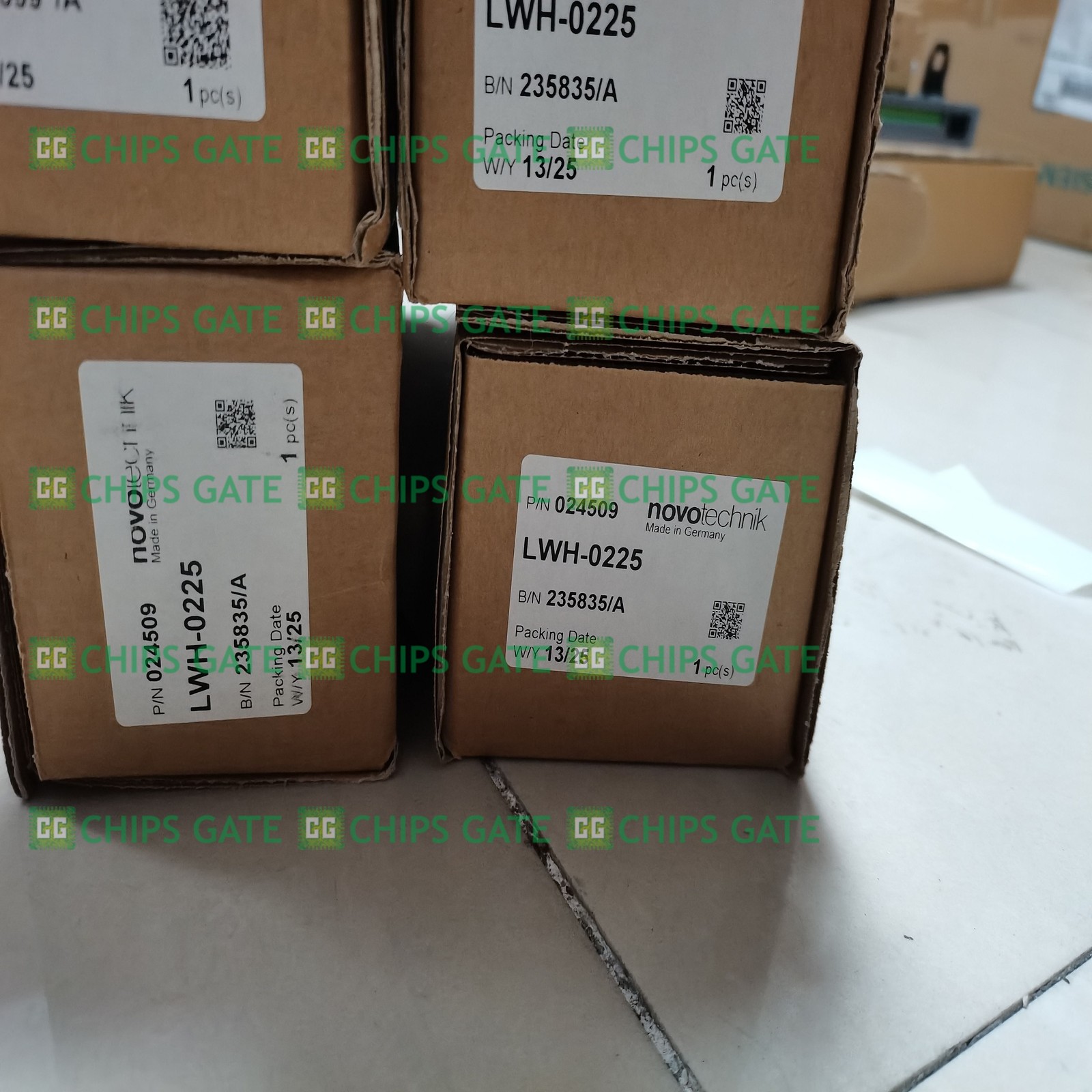 1PC New In Box NOVOTECHNIK LWH-0225 LWH-225 Position Transducer