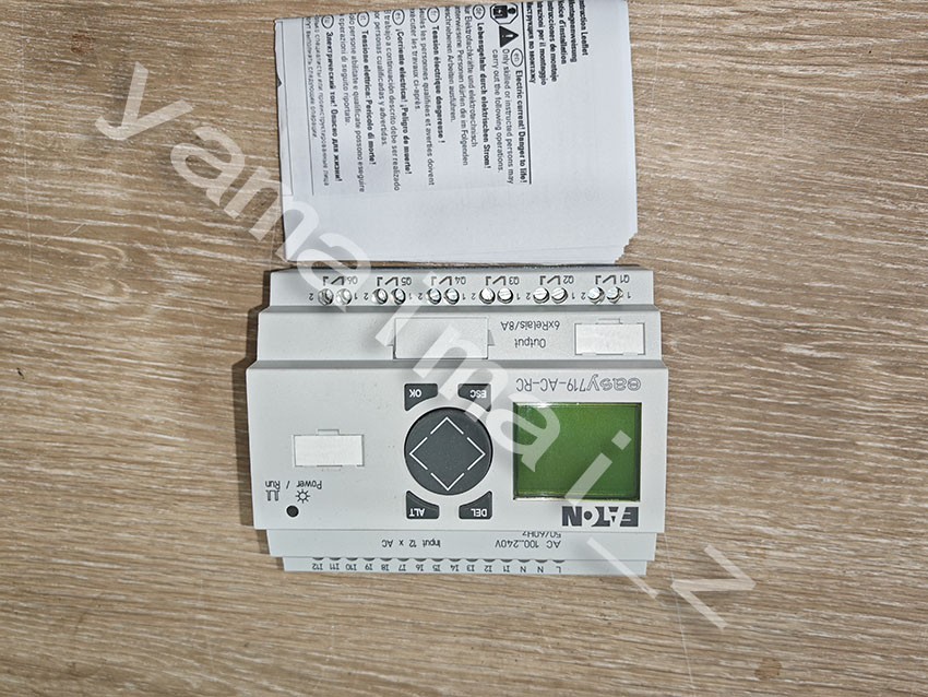1pc New Eaton EASY719-AC-RC Controller 240V Fast Ship US Free TAX