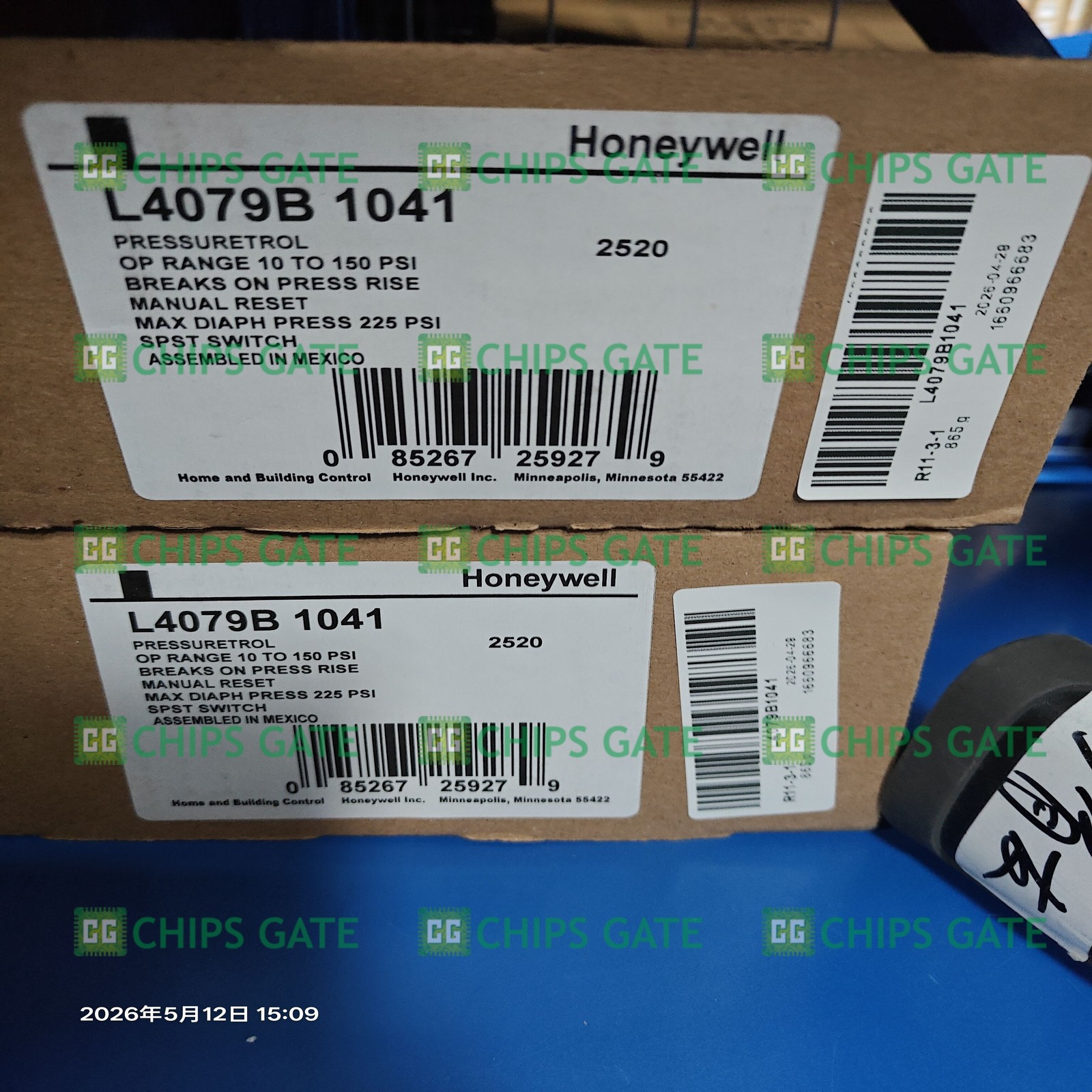1PCS NEW Honeywell L4079B1041 Pressuretrol