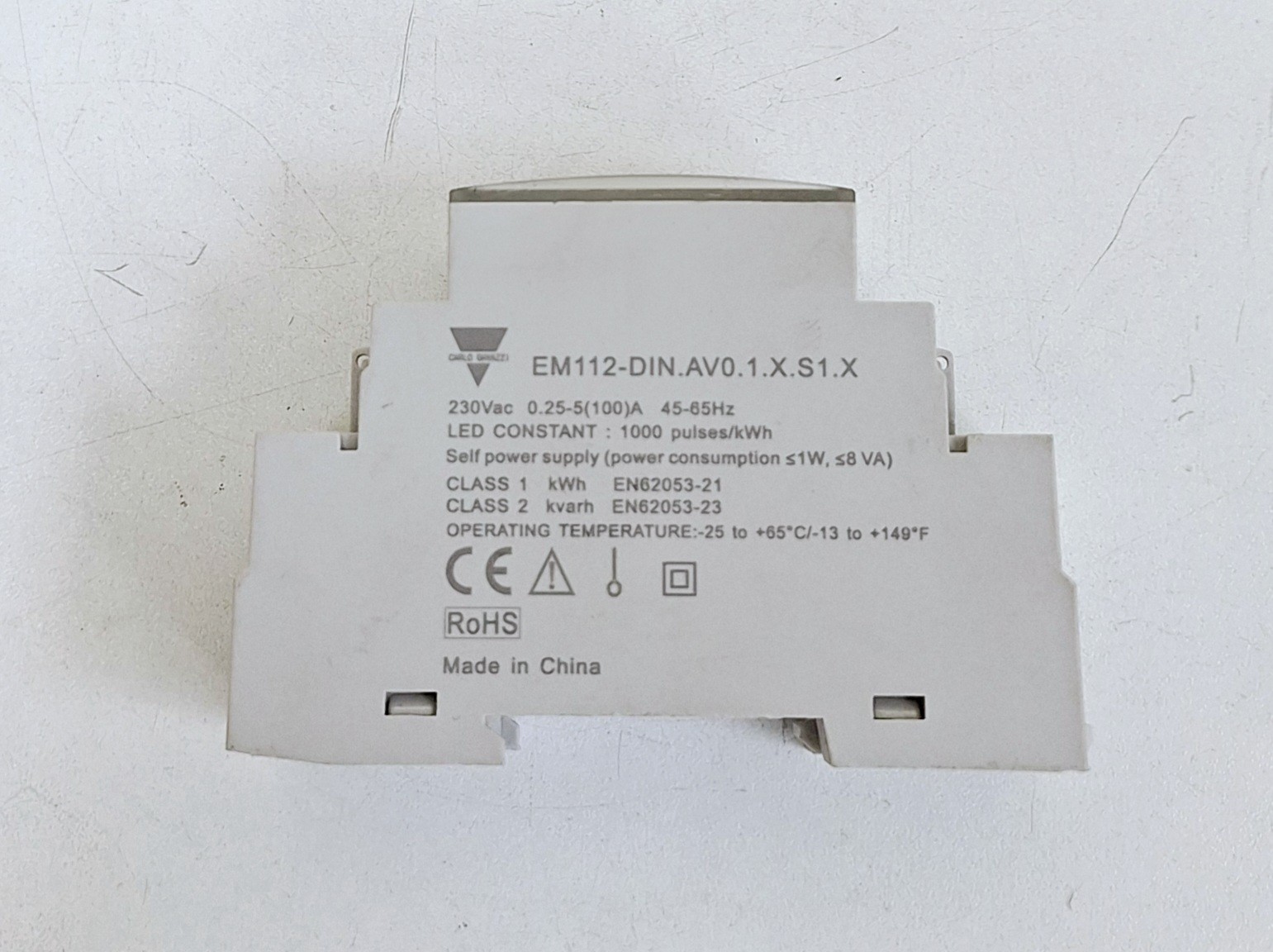 Carlo Gavazzi EM112-DIN.AV0.1.X.S1.X / YR 2018 173172S Self Power Supply