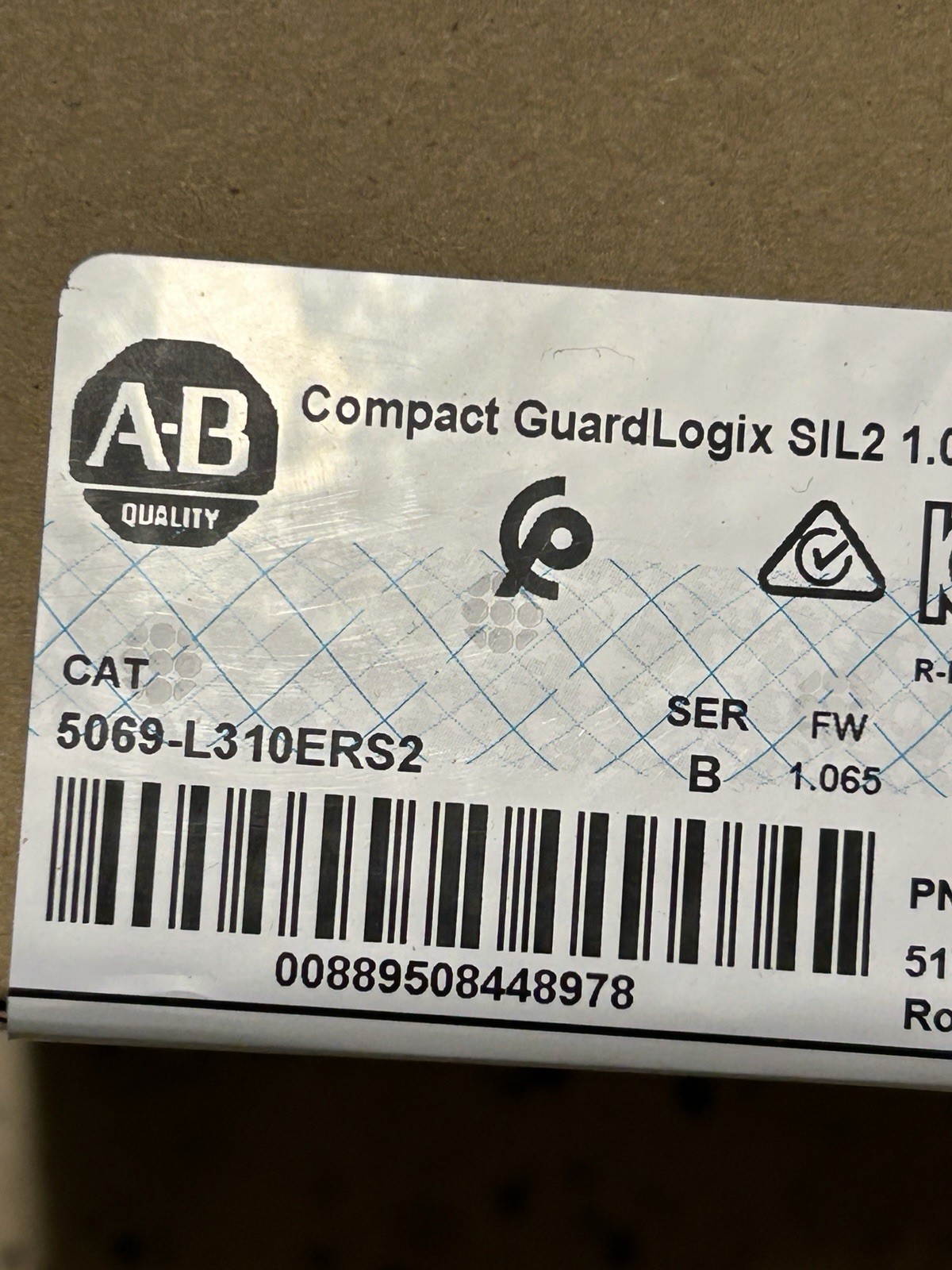 Actual US Seller – New Factory Sealed 5069-L310ERS2 Controller 5069L310ERS2 PLC