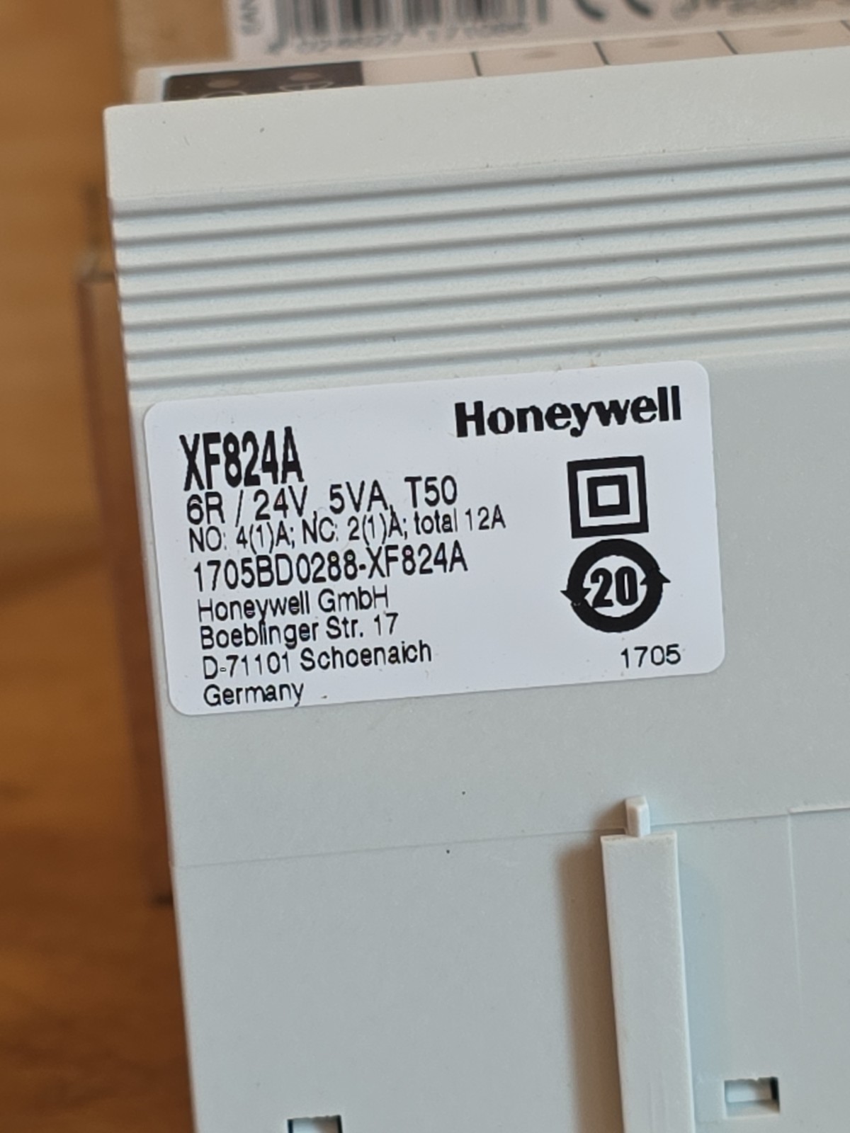 Honeywell XF824A 6 Relay Digital Output Module NEW *WE*SHIP*TODAY*