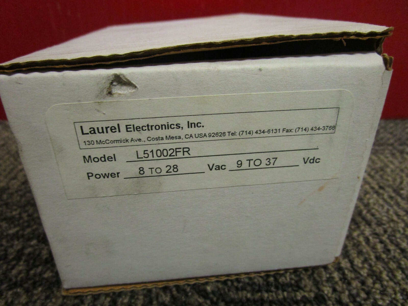 NEW LAUREL ELECTRONICS DIGITAL PANEL METER L51002FR 8-28Vac 9-37dc