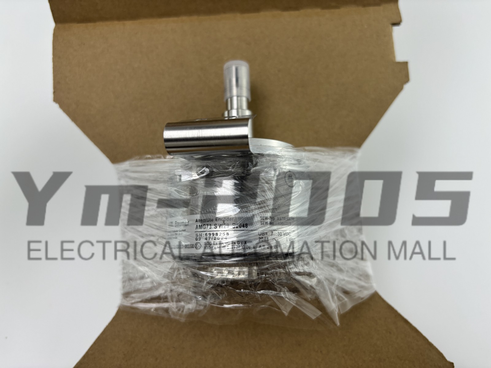 NEW One Baumer AMG73SW29S2048 AMG73 S W29 S2048 Encoder