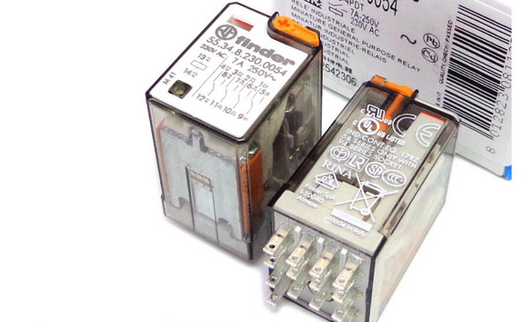 1PC New finder Relay 55.34.8.230.0054 230VAC