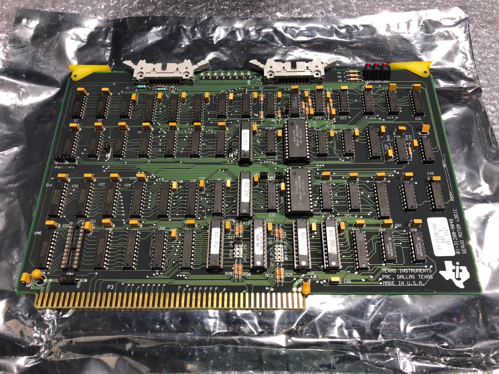 TEXAS INSTRUMENTS 01-31200-904 B , 01-31200-900 SERVO MOTOR LOGIC CARD