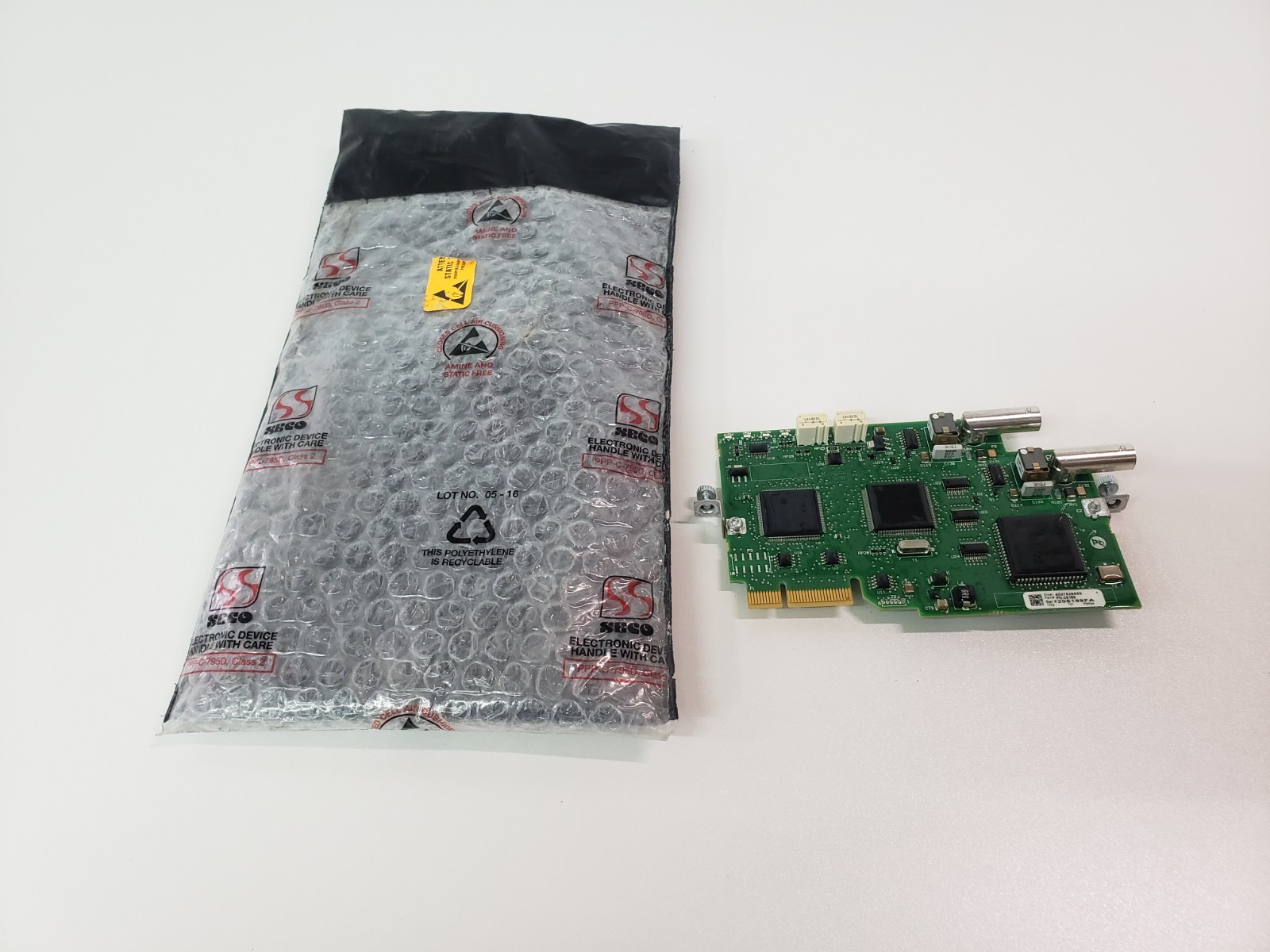 UNUSED – Allen-Bradley 20-750-CNETC Ser. A Module FRN V 1.001 14vdc