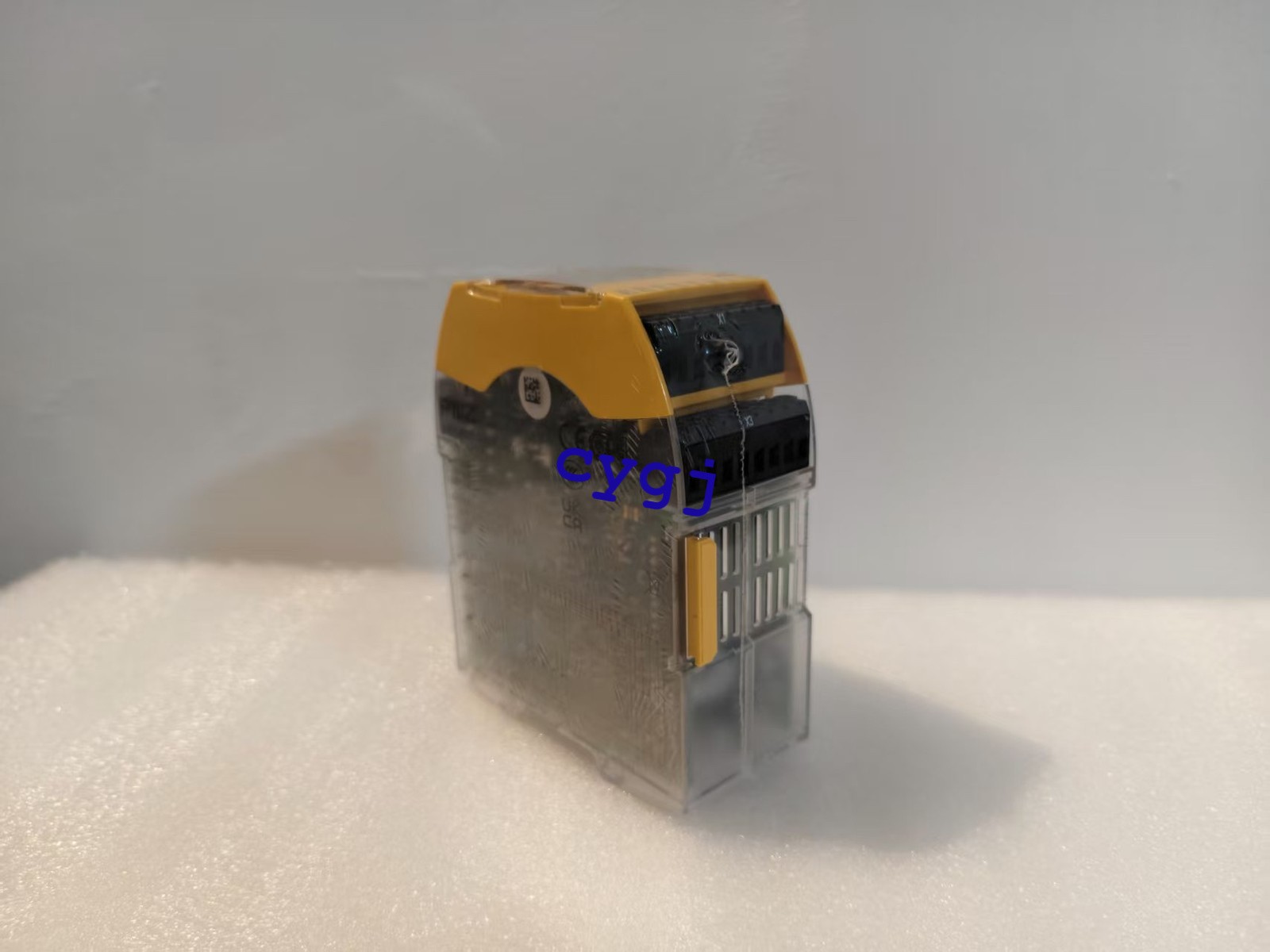 1PC New PILZ 750330 PLC Module Safety RelaysPNOZ S30 24-240VACDC 2 N/O 2 N/C*x