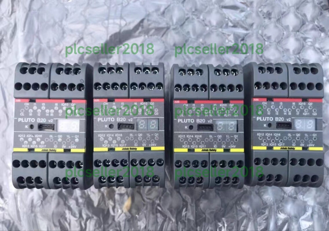 1Pcs New ABB Safety relay 2TLA020070R4600 Brand new without packaging