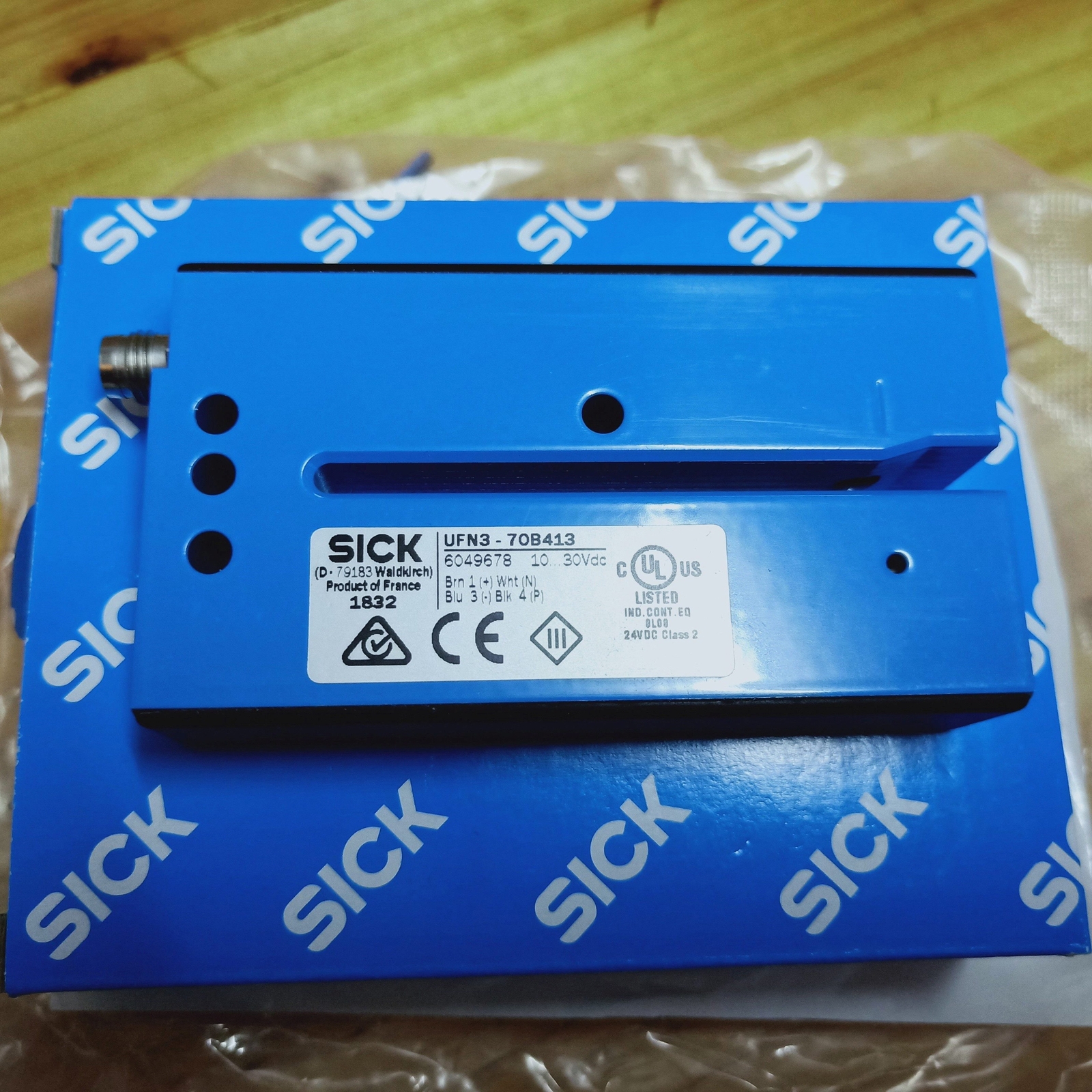 1PC New Sick UFN3-70B413 Ultrasonic Sensors UFN370B413 Expedited Shipping