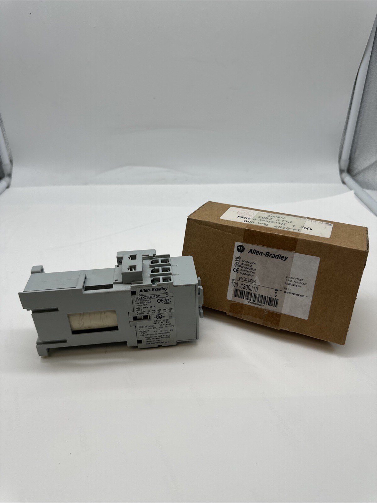 ALLEN BRADLEY 100-C30DJ10 SERIES C CONTACTOR (3009)