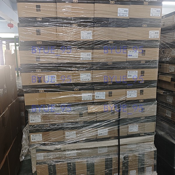 RITTAL 3239100 SK Filter fan 100m³/h 230V 50/60Hz SK 3239.100