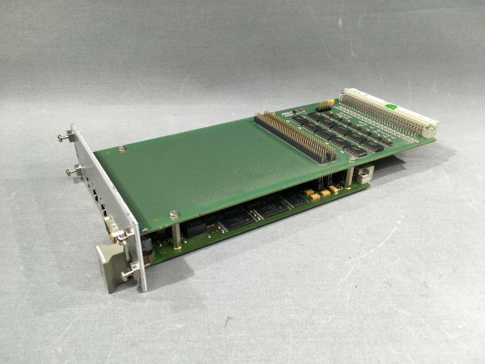 TRUMPF HAAS-LASER HAAS LASER VHLM 18-21-37-00/01 33040-R IX1200 BOARD CARD
