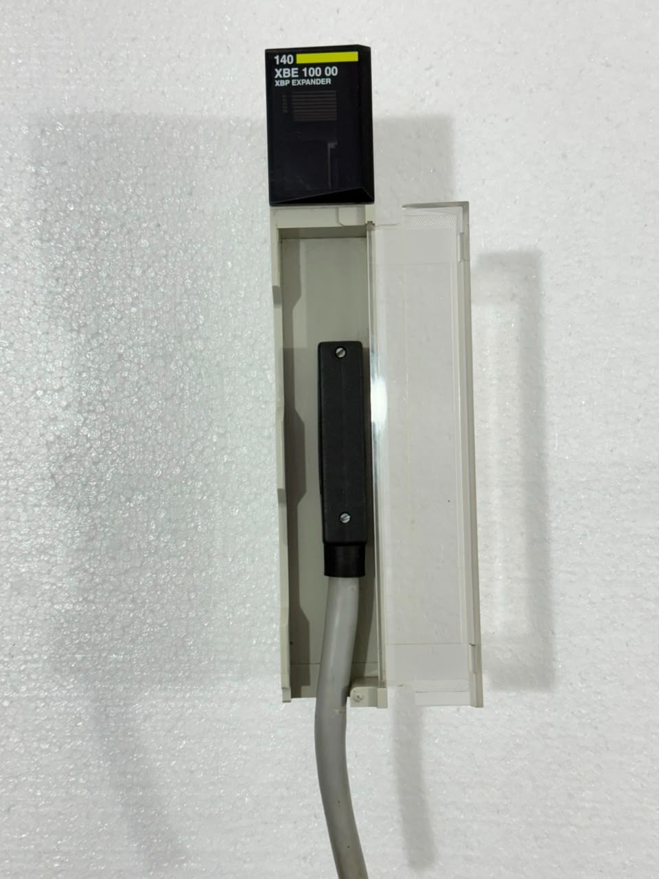 SCHNEIDER | 140XBE10000 | BACKPLANE EXPANDER | TESTED OKAY , FAST SHIP